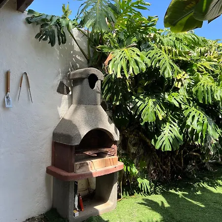 Dom wakacyjny La Paredita Casa Taoro El Tanque