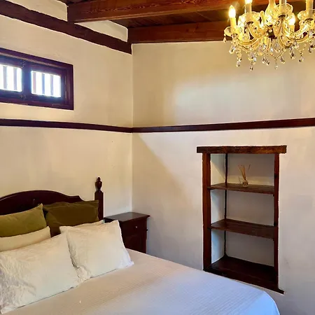 Holiday home La Paredita Casa Taoro
