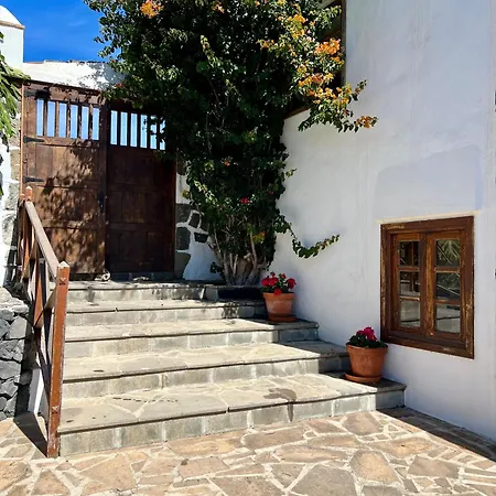 La Paredita Casa Taoro Holiday home El Tanque